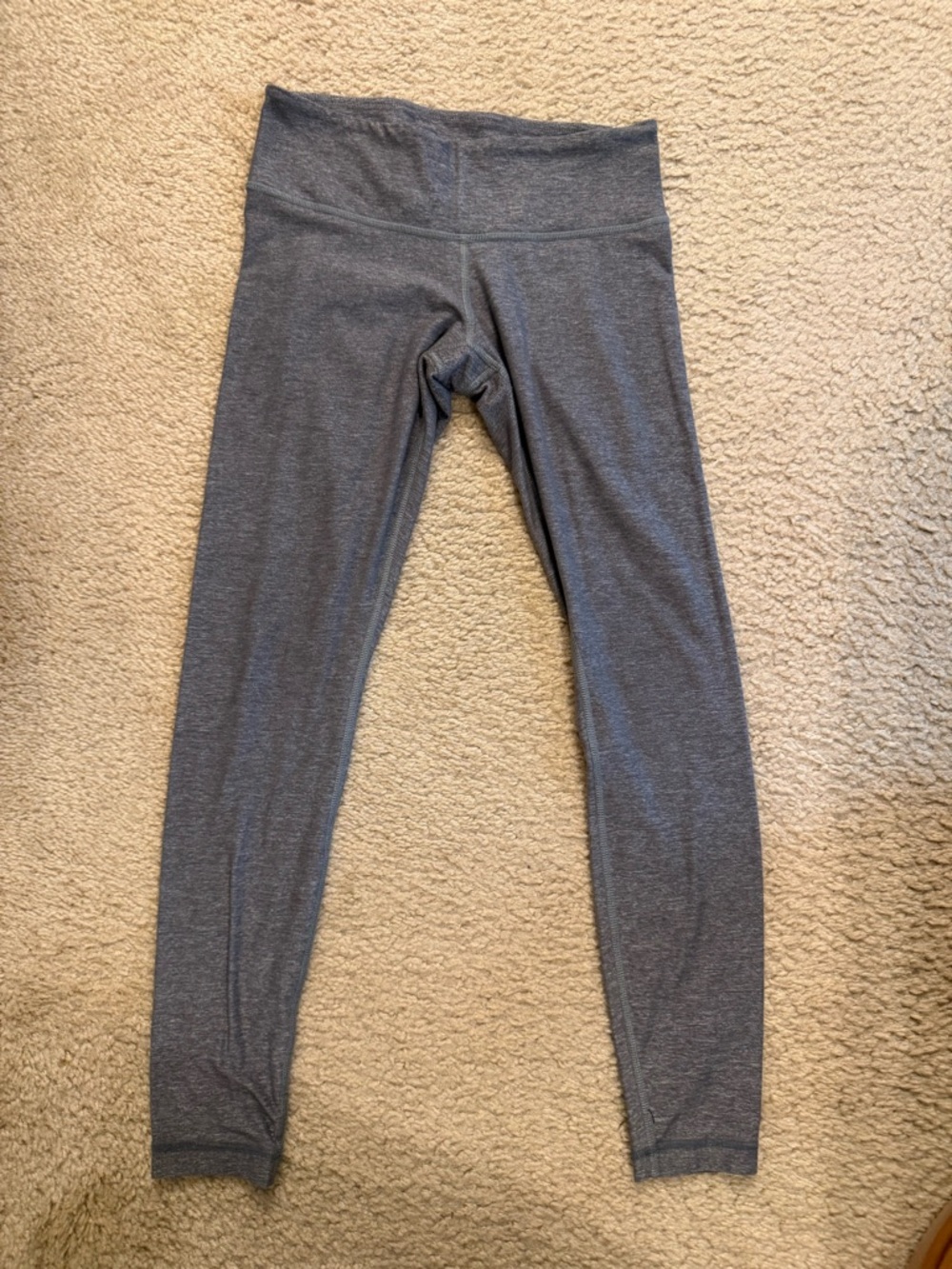 Lululemon Heather Grey Leggings- Size 6